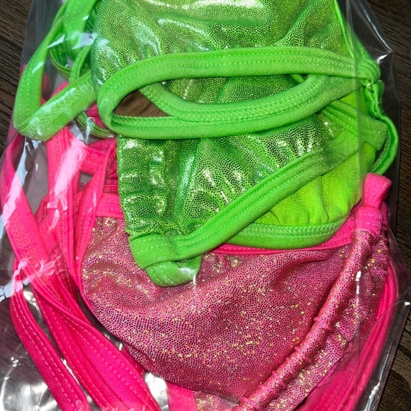 Lot of 2 pink green metallic pearl bikinis stripper new bikini one size dancer - Picture 4 of 4